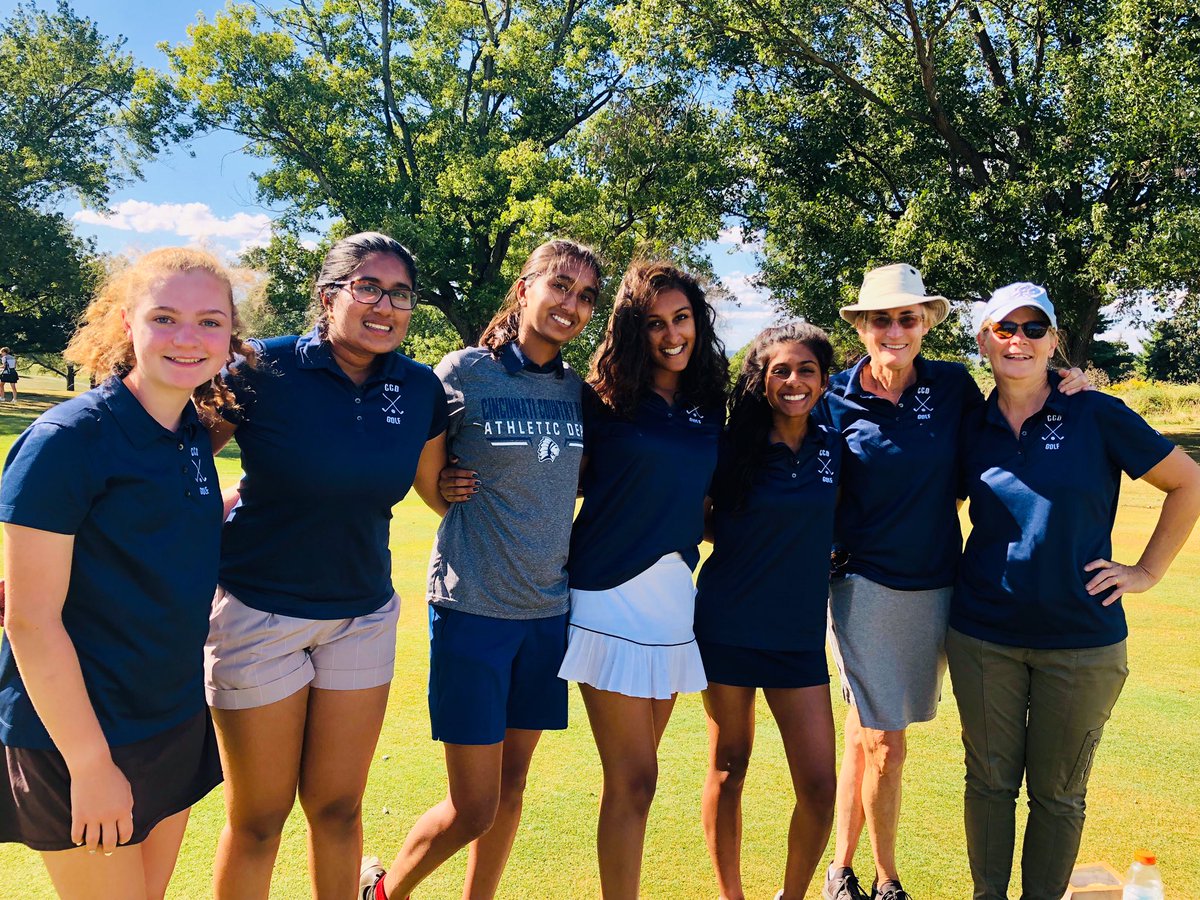 patdunn58's tweet photo. CCDS girls golf still smiling after best sectional performance in 6 years! Thanks to captains Leila and Anika for a memorable season.Good luck to Pooja next week at Pipestone! @TonyJaccaci @CoachDCoyle @CCDSCoachRoss @CCDSHirsch @CCDSathletics @ccdladieslax @HeckerJeanette https://t.co/HZwXs1hUDY