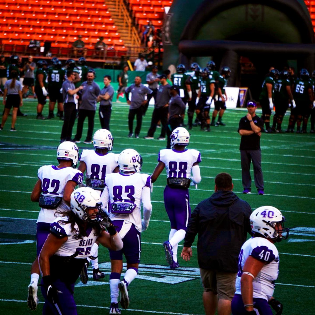 Rhudso's tweet photo. @bruhtyler18 with @UCA_Football warming up in Aloha Stadium. It’s awesome to watch his progression on the field. @SouthlandSports @cje_hudson @CoachDougSmith_ @ccbshop @KLEINOAKFB #THuddy #88Club #BearClawsUp #THuddyTribe #TrueFreshman https://t.co/LDPXHLyO7y