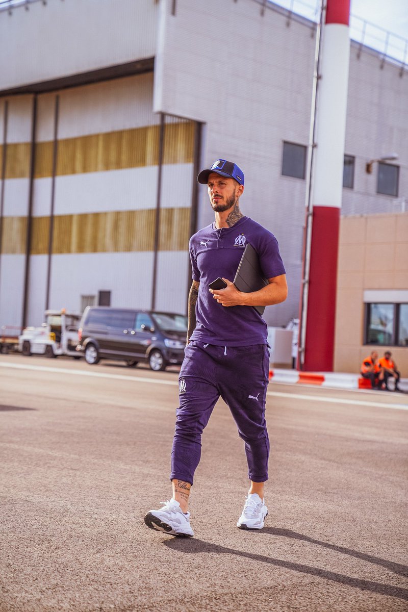 OM_Espanol's tweet image. QUÉ OM-BRE 😎