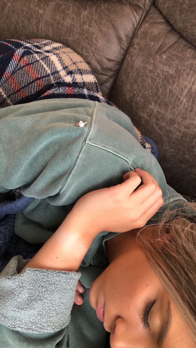 bethanychasee's tweet photo. 2 weeks before he proposed. Good thing I’m a heavy sleeper😭😂 https://t.co/FqDEWo3zru