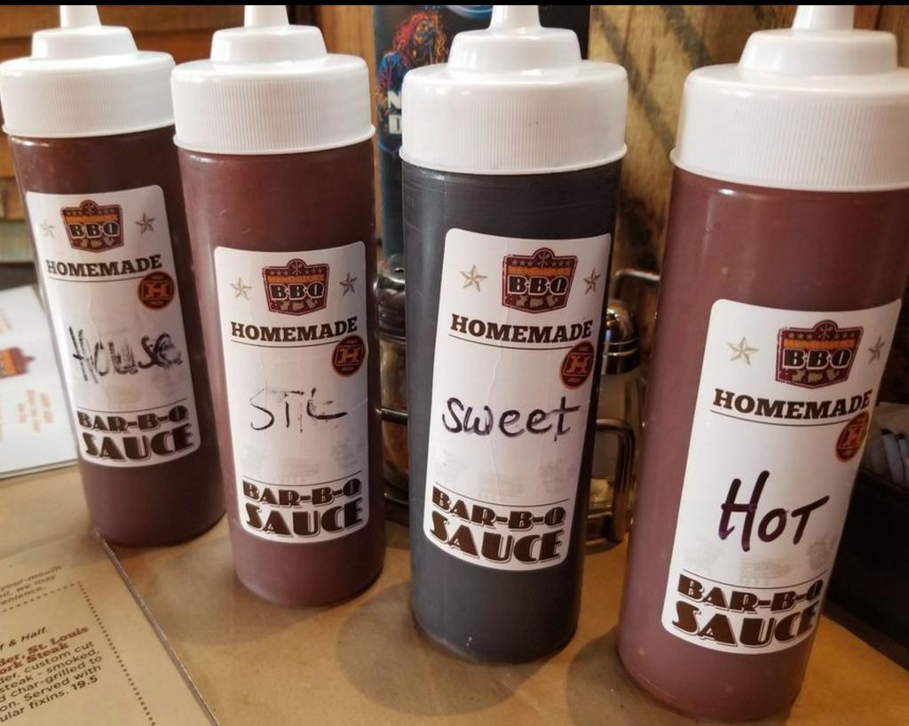 Informal Survey: what is your sauce of choice? Or does it depend on the meat? #BBQSauce #StCharlesMO #HendricksBBQ