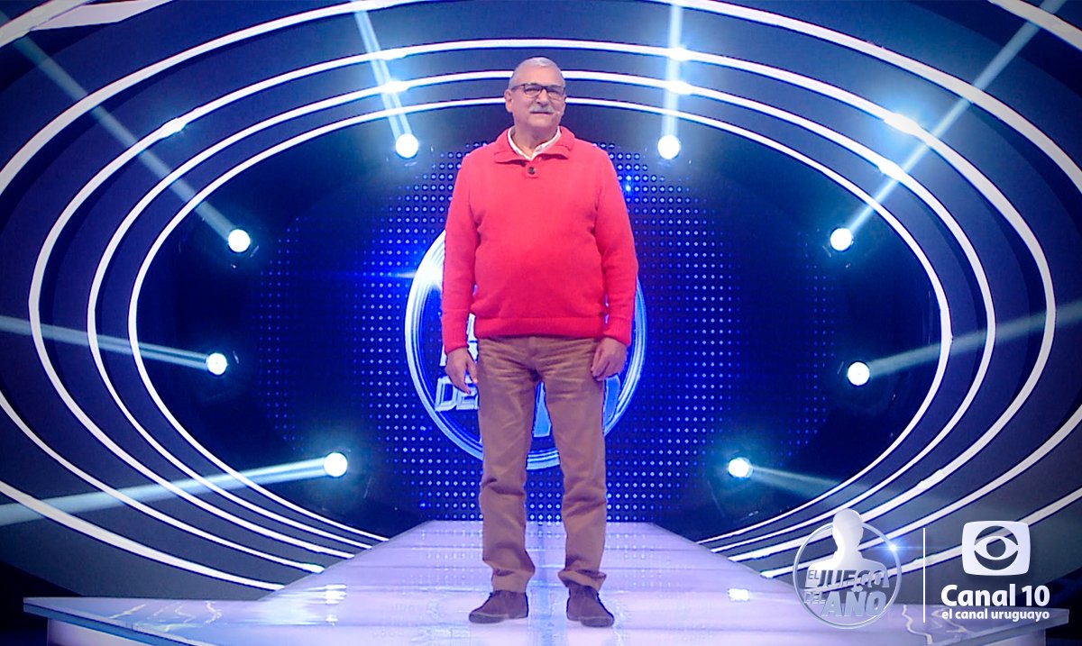 El Juego del Año (@eljuegodelanio) on Twitter photo Había quedado pendiente la edad de Luis. 😏 ¿Tendrá 67 años, si o no? ¿Qué dijeron en casa? 🤔 #ElJuegoDelAño <a href="/inakiabadie/">Iñaki Abadie</a> Había quedado pendiente la edad de Luis. 😏 ¿Tendrá 67 años, si o no? ¿Qué dijeron en casa? 🤔 #ElJuegoDelAño <a href="/inakiabadie/">Iñaki Abadie</a>