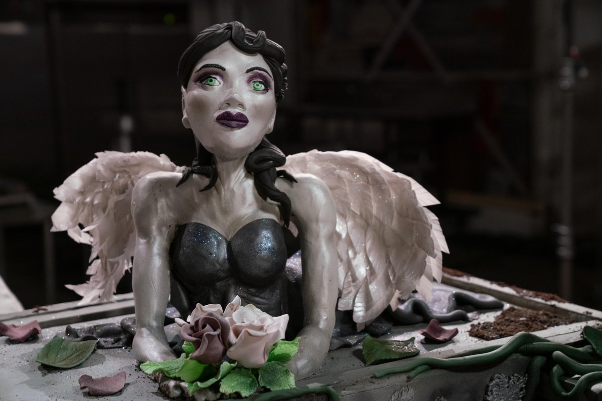 Some truly creepy characters are joining <a href="/duffgoldman/">Duff Goldman</a>, <a href="/waylynnlucas/">waylynn lucas</a> &amp; <a href="/BakedByDan/">Dan Langan</a> for the series premiere of #HalloweenCakeOff NEXT at 10|9c! You definitely don't want to miss this!