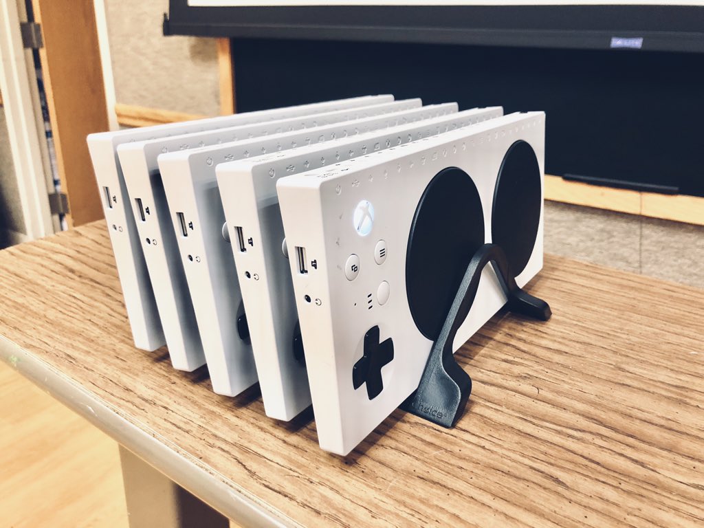 DanielleCTRS's tweet image. Game Night Pre-Builds 🎮🤘🏼@CraigHospital with @mikethequad #XboxAdaptiveController #XAC #A11Y #GamingForEveryone