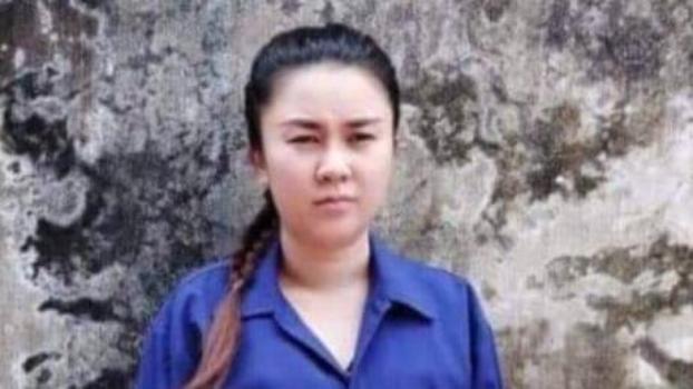 The #Lao gov has arrested a woman accused of breaking the anti-Lao PDR propaganda law for criticizing the gov's response to floods in southern Laos on Facebook. She is currently detained in provincial prison. Read more: bit.ly/2mk8qqF (photo by citizen journalist)
