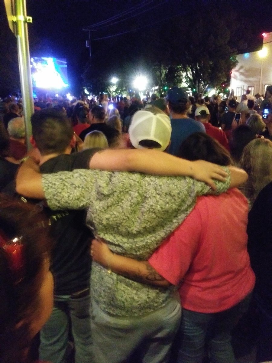 Rhonda Pilkington tweet media