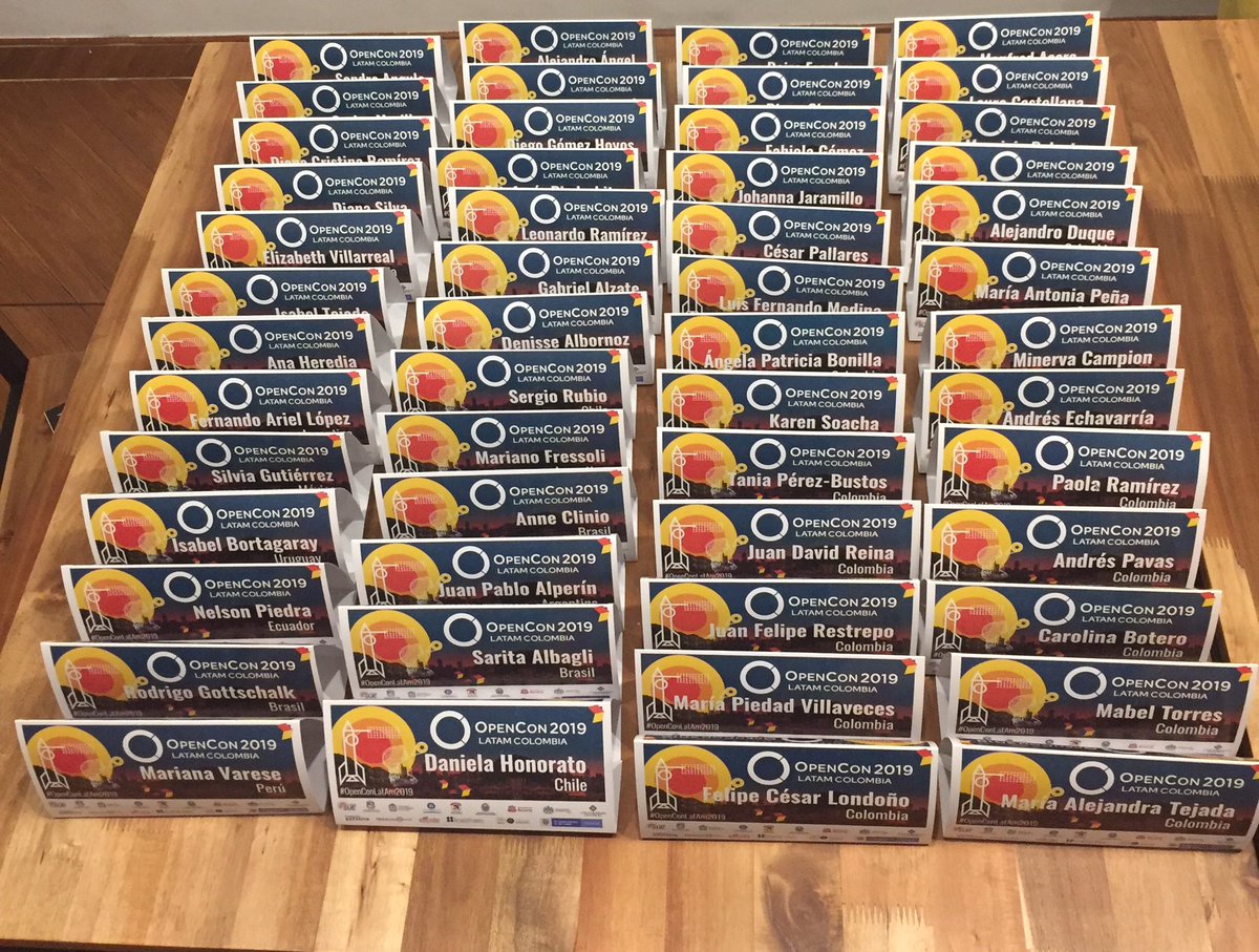colfreepress's tweet image. Listos y preparados para #OpenConLatAm2019 bienvenidos  @juancommander @anneclinio @fernando__lopez @nopiedra @saritaal @IsabelBortagar1 @espejolento @adrisoacha @matg20 @YosoyelAfo @mfressoli @magitoto @cer098 @daiesco @mapi_villaveces