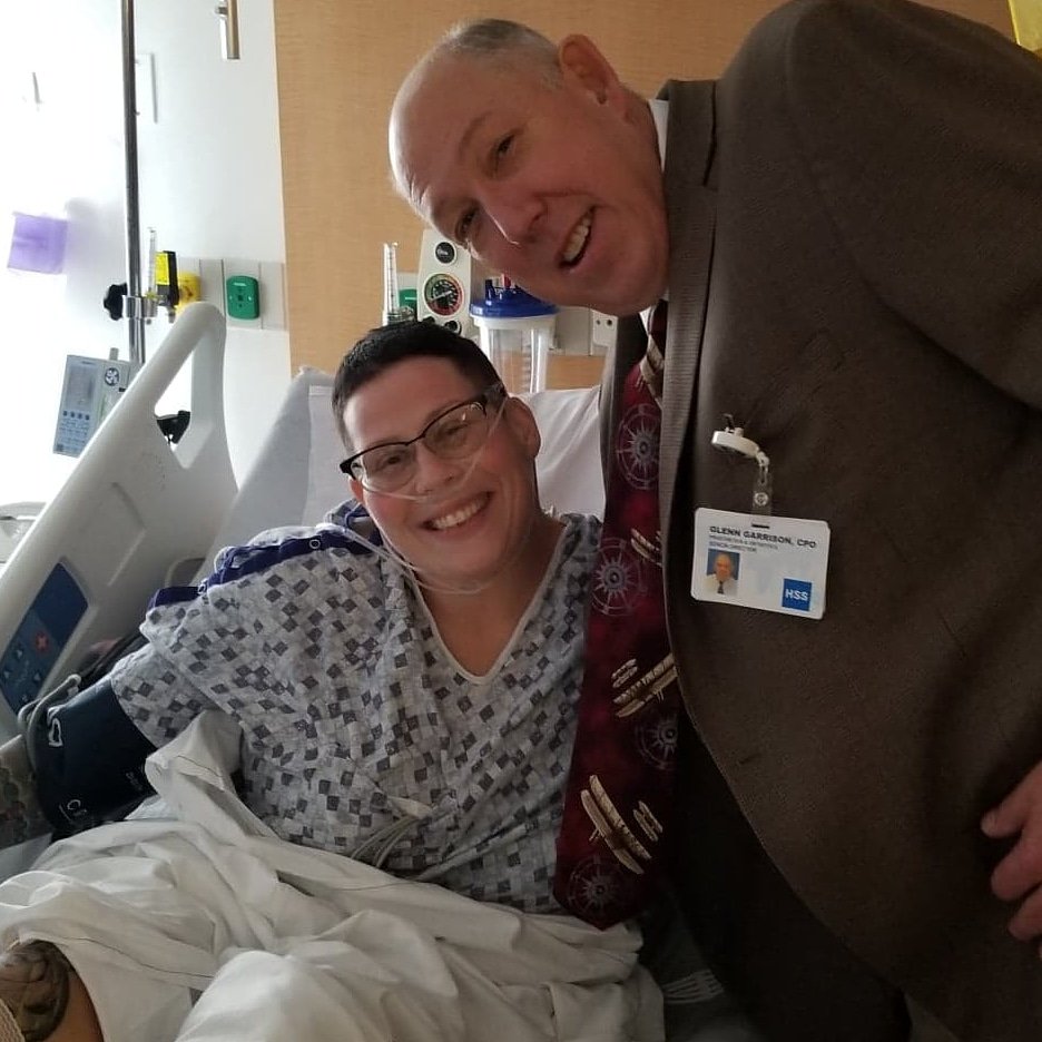 AmputeeCrps's tweet photo. Thank you Glenn Garrison for being such an amazing man. My prosthetist is better than yours!
#law1030 #amputees #ampstrong #prosthetics 
#amputeestrong  #amplife  #osseointegration  #limbloss  #amputeewarrior  #crpsamputation  #CrpsAmputeeWarriors #crpsawareness #nolegsnolimits https://t.co/4NduK9lpKE