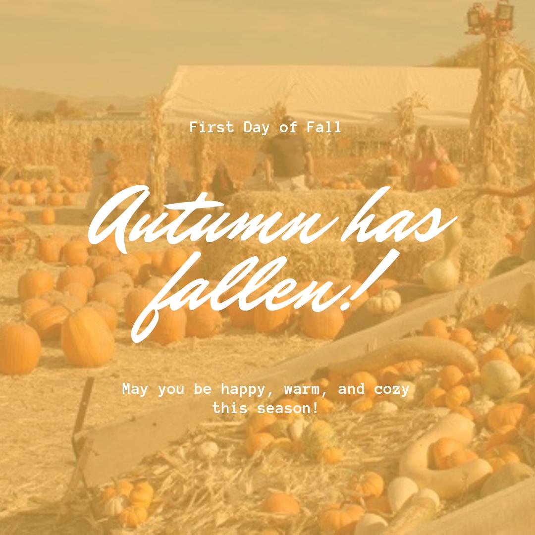 PurpleSpade's tweet photo. Happy first day of Fall!! 🤠 🚜 https://t.co/56jGVM1mGt