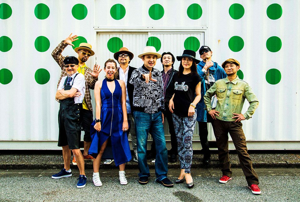 InterFM897's tweet photo. 4pm, Tue 9/24 ▶ The Dave Fromm Show @DFS897 
DJ: Dave Fromm
6pm- FLYING KIDS @fk6tw が登場！
📧 dave@interfm.jp
#DFS897 #interfm897 #radiko ▶ https://t.co/UXAYxwqyuz https://t.co/7zzt3yarbR