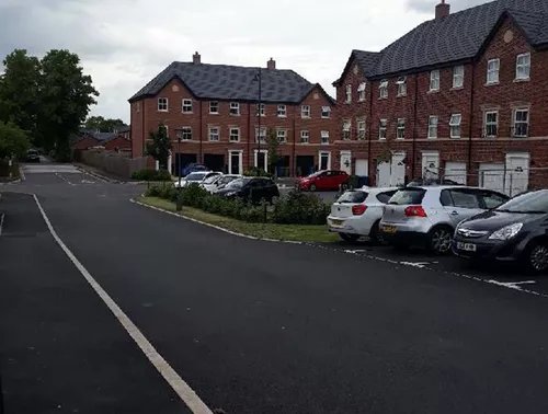 New investment opportunity from <a href="/CrowdPropertyUK/">CrowdProperty</a> . IRR estimated:8%. Target Funding: £262,000 GBP. Period of Investment 18 months. More info in url.brickfunding.com/2u #cash