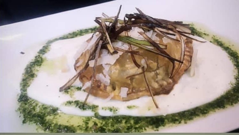 1° día del jurado @sudigastro  y <a href="/LoloPerez63/">Lolo Pérez</a> en #LaTapadelCerro19.

Patrocinado por <a href="/Ayto_Sevilla/">Ayuntamiento de Sevilla</a> <a href="/Cruzcampo/">Cruzcampo #ConMuchoAcento</a> <a href="/SevillaAdf/">AdF Sevilla - Administración de Fincas</a> <a href="/_CerrodelAguila/">Cerro del Águila</a> #SevillaLegal #Hiprosol