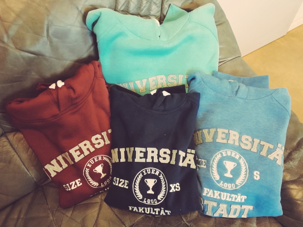 fsinfcv's tweet photo. Uhh, was hat uns die Post denn da gebracht?
#DeinPulli
#Soon™ https://t.co/VIWsasw7G8