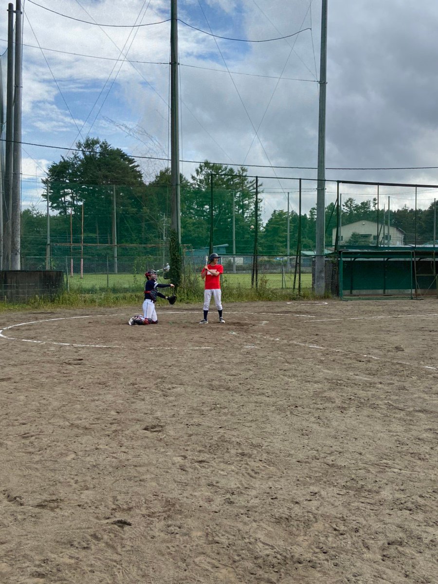 mjun_showa's tweet photo. また試合後に見学に来てくれた1年生達と練習をしました！
秋も試合や新歓で吉田を訪れますのでどんどん遊びに来てください! https://t.co/3rnIotAwaU