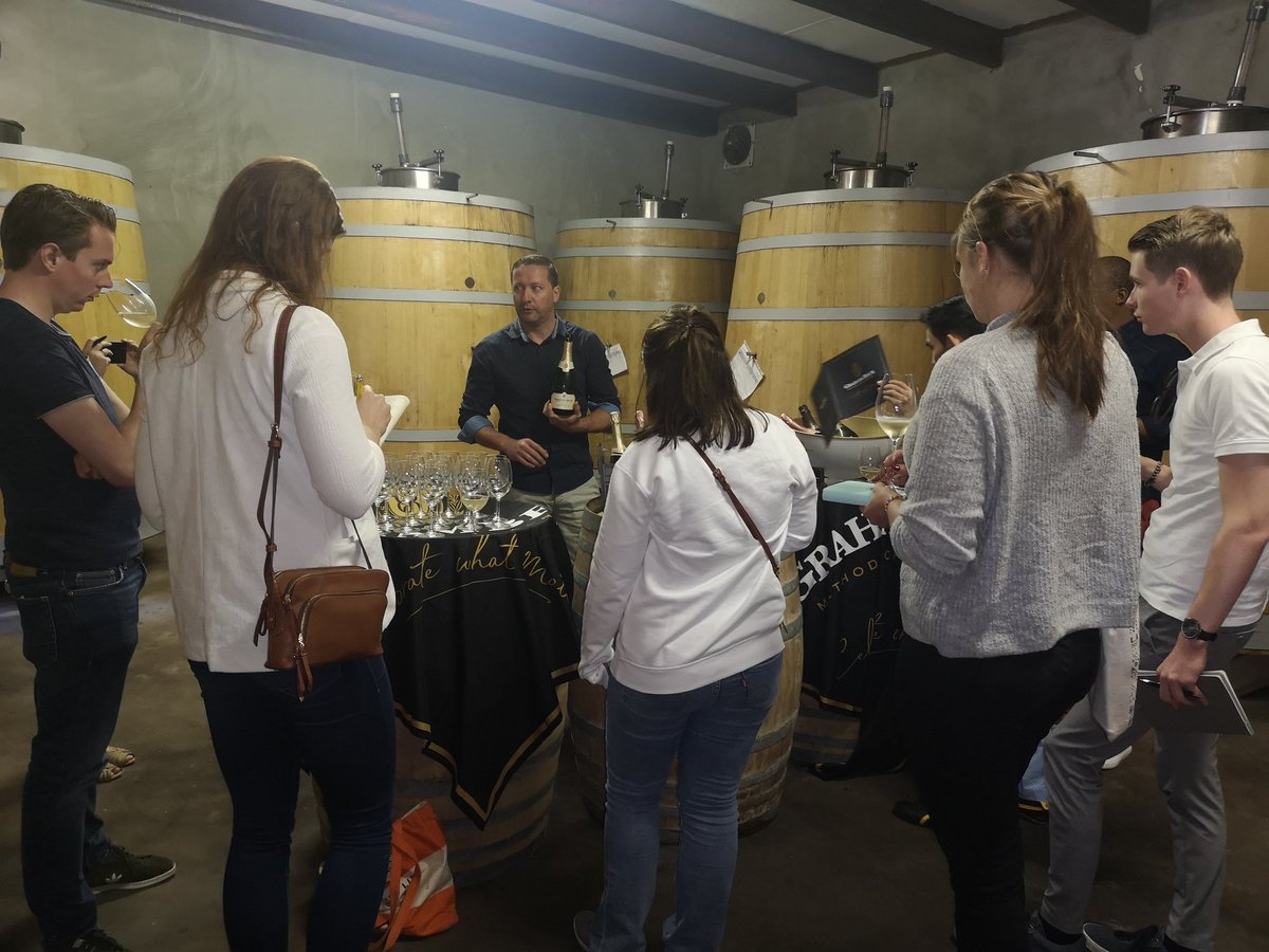 Day 2 of @wosa_za #CAPESomms kicks of with <a href="/LordsWines/">Lord's Wines</a> <a href="/GrahamBeckSA/">Graham Beck Bubbly</a> and <a href="/_weltevrede/">Weltevrede Wine Estate</a>  at the <a href="/ZandvlietWine/">Zandvliet Wine</a> Kalkveld Lounge