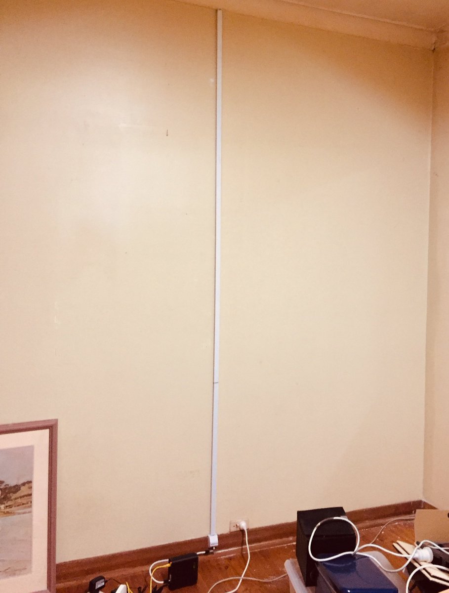 jdtoo's tweet image. Today I was NBN’d. While I was working the tech decided to make the conduit a feature, in the centre of a wall 🙄 #functionoverform