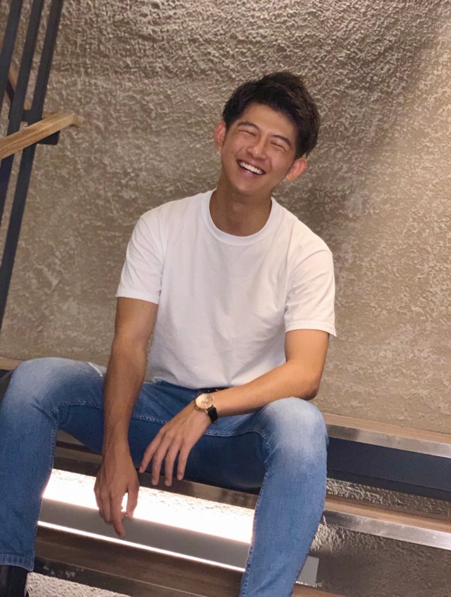 takaratakimura's tweet photo. はじめまして！立正大学ミスターコンテスト2019に出場させていただくことになりました
エントリーNO.1 滝村宝です！
悔いの残らないように一生懸命頑張りますので応援よろしくお願いします😄
毎日投票、フォローお願いします🙇
#ミスターコンテスト #ミスターコン
#ミスコン #立正大学 #ミスター立正 https://t.co/9yxN3z9GZw