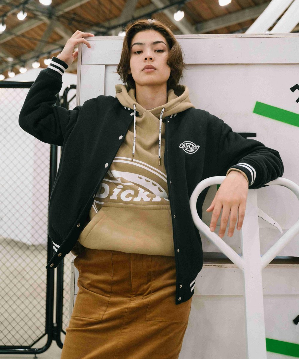 ディッキーズ公式 これから涼しくなる季節に Dickies の新しい スタジャン がオススメ メンズ T Co Btet7fjqau レディーズ T Co Awtonuwx5v 女子なら ジャンパースカート と合わせても T Co E4q5xiledg Dickies