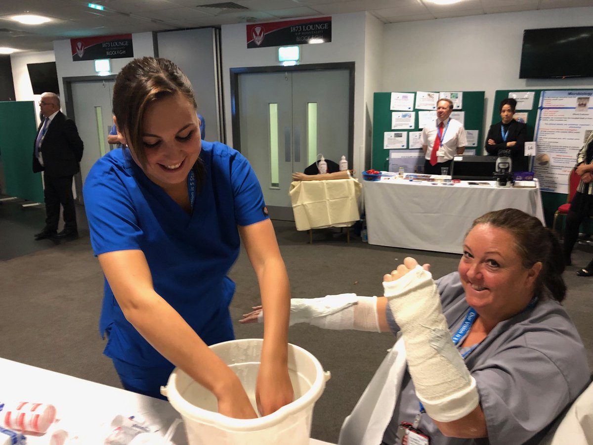 #teamedsthk always learning opportunities Liz and Emily well done