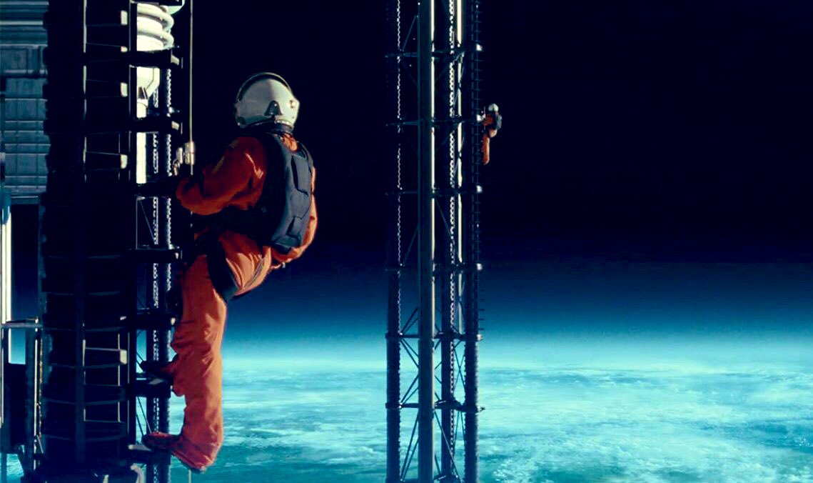 MarkedAsRead's tweet image. #AdAstra is a gorgeous, visually-striking film. Every single frame looks like it could be its own wallpaper.