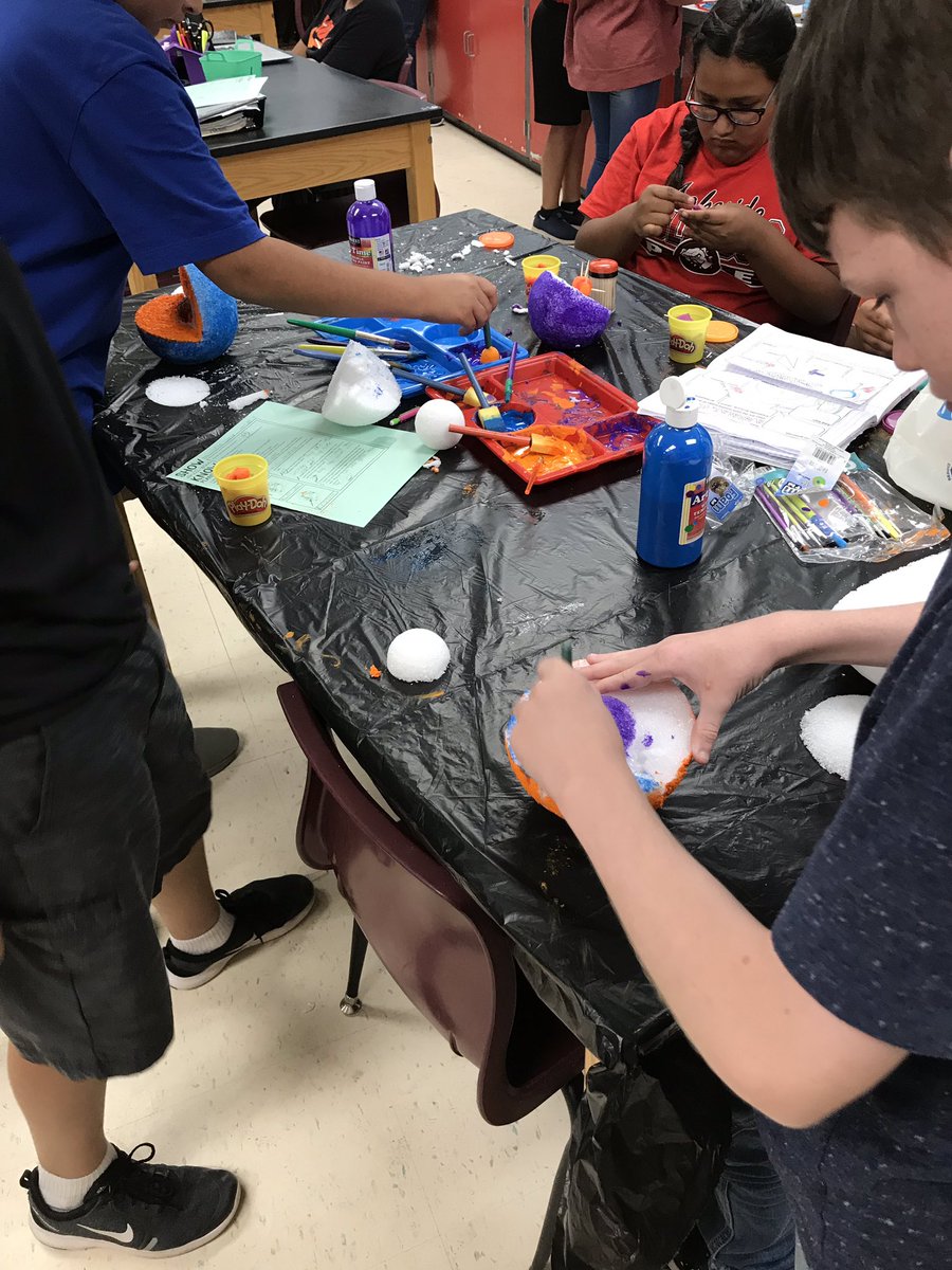 FranklyScience's tweet photo. #LakesideBulldogs during cell model project build days. We get a little mess in #LakesideScience but good fun and engaging learning is sometimes messy. #FranklyScience #room103 https://t.co/TchirmvgBl