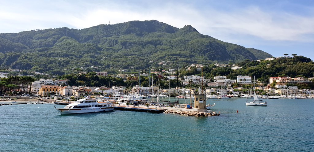 fa_panarese's tweet photo. #Ischia https://t.co/DKcrI5uxyF