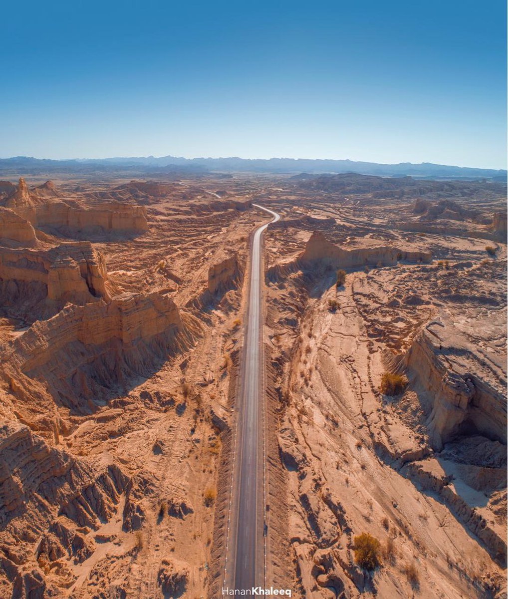 TravelPakistan_'s tweet photo. Makran Coastal Highway, Balochistan ❤🇵🇰 https://t.co/lvWemtgREi
