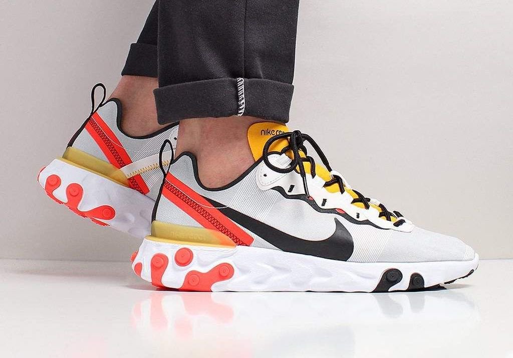 nike react element 55 crimson gold