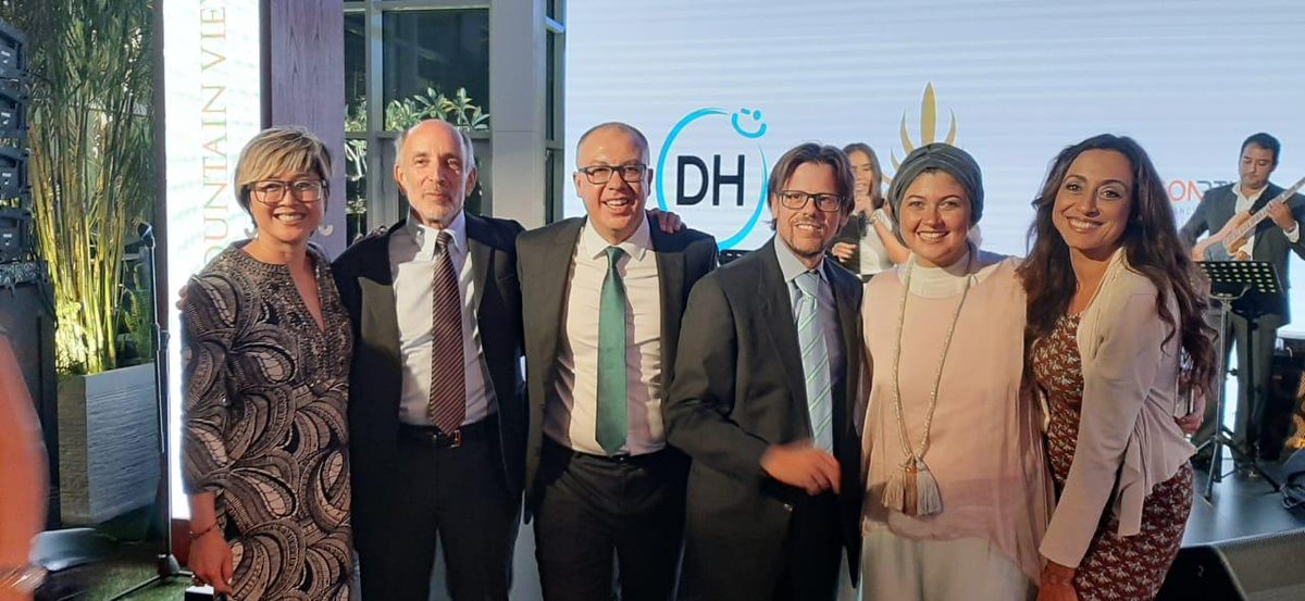 DHMovementES's tweet photo. Estamos muy felices de compartir con ustedes esta gran noticia! #DeliveringHappiness llega a #Egipto! 
Así, paso a paso caminamos en nuestra #misión de inspirar #pasión y #propósito para crear un mundo más #feliz!
.
.
#happinessatwork #productivity #companyculture #businescoach https://t.co/eGVa3bf6t8