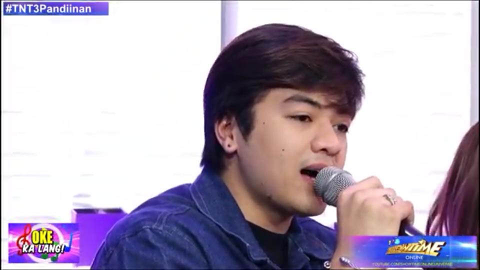 FlamesofMinho09's tweet photo. Singer na singer ang bunso Sikey love it....sna laging may duet with Janine. @hashtag_CK 

@mor1019 #DyisIsItManila I.A.A. by CK feat Vivoree https://t.co/WdBulcJIBt
