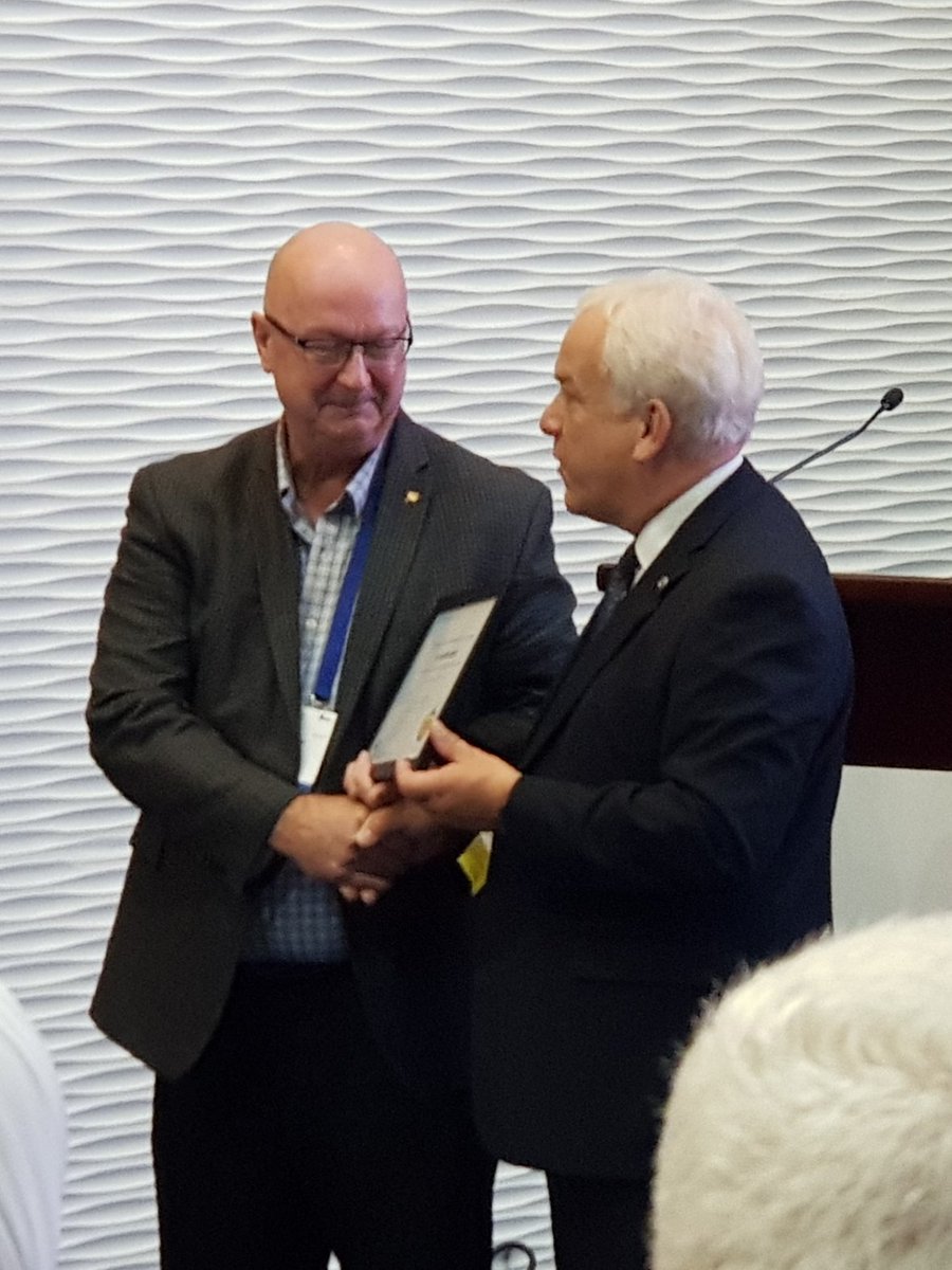 Darragh_OL's tweet photo. Well deserved honorary membership of @FIP_CPS for the legendary Warren Meek from Canada for years of service to @FIP_org and the pharmacy profession, and his philanthropy and lifetime of caring for others. Well done Warren! #dynamicpharmacist #PharmacyHero #FIP2019 #FIPcongress https://t.co/bAOrFm22oP