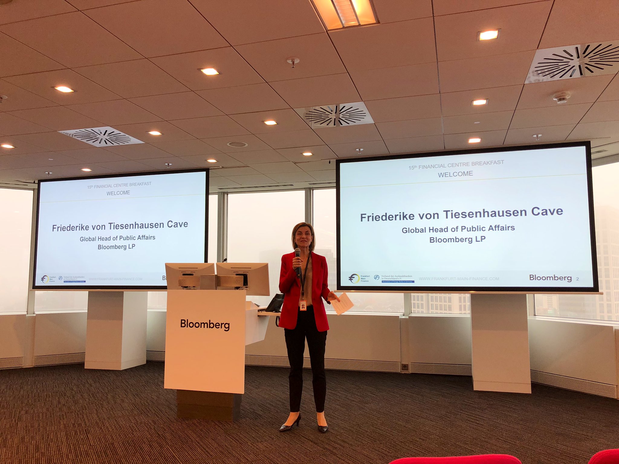Frankfurt Main Finance On Twitter Friederike Von Tiesenhausen Cave Global Head Of Public Affairs Bloomberg Delivers Her Welcome Address At The 15th Financial Centre Breakfast In Frankfurt Fmfbreakfast Https T Co P66flmnqje