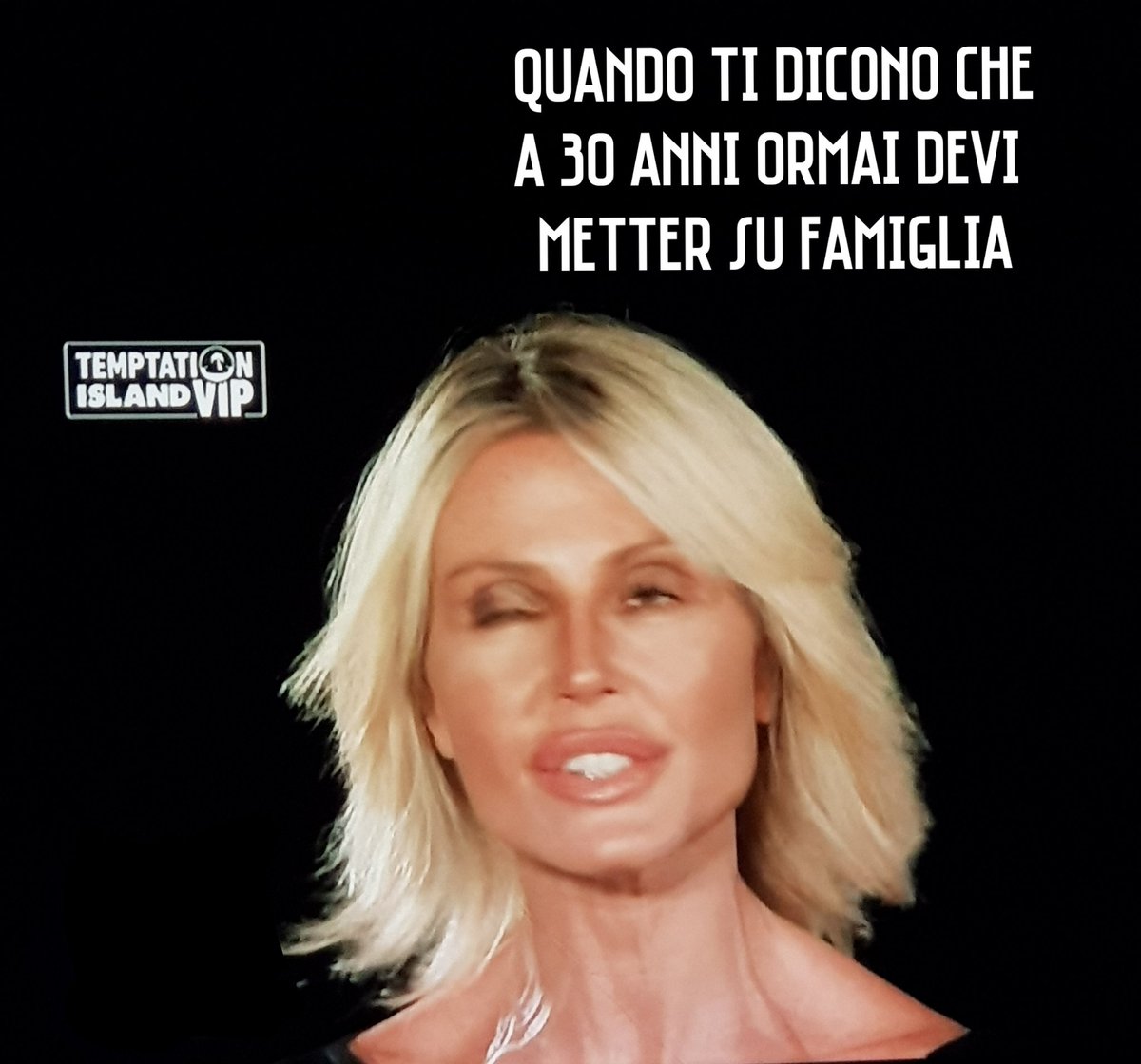 Marthia_Mth's tweet photo. Ma puoi rispondere con: Finché non partecipo a @TemptationITA non se ne parla proprio! @VipTemptation https://t.co/fCOlkl0Rwo