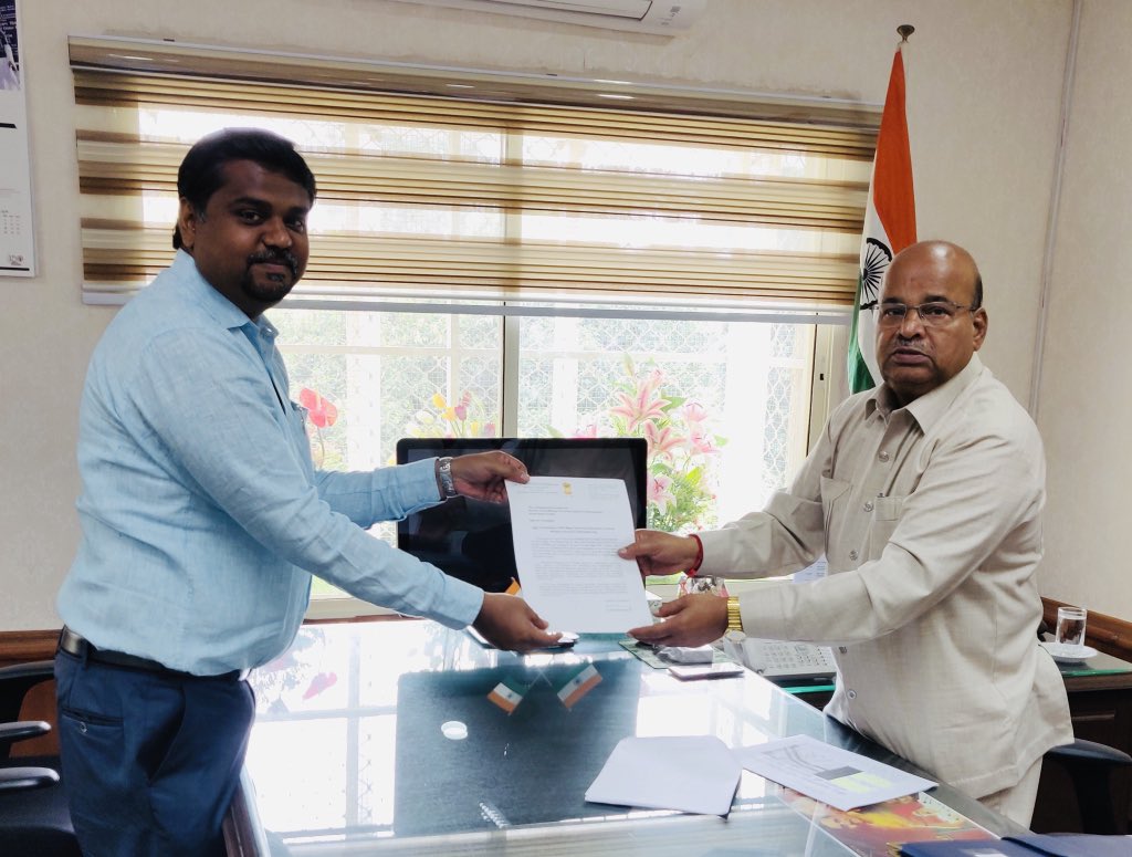 Met Minister for Social Justice and empowerment Thiru Thaawarchand and requested to conduct ADIP-Assistance to Disabled persons camp and distribution of aids and assistive devices  in Dharmapuri Parliamentary constituency.😊🙏