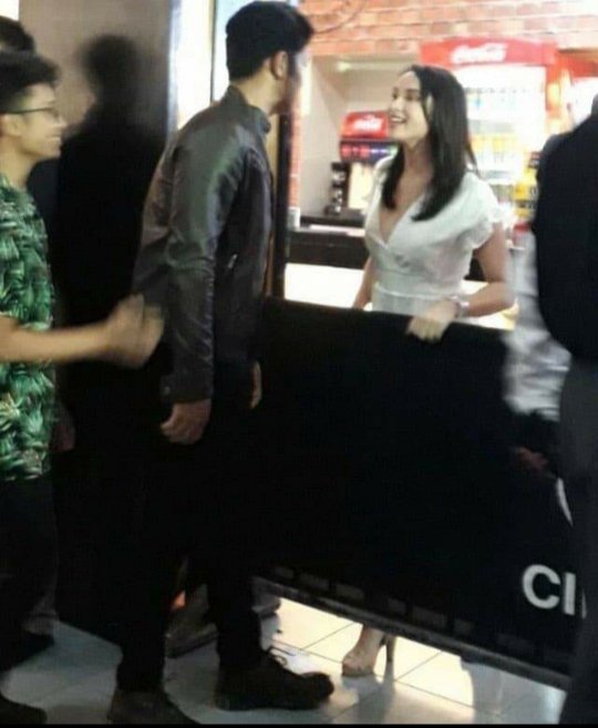 Frangelonlypo's tweet photo. @KAMIcomphnews Sana please https://t.co/ERIsaEgrsL
