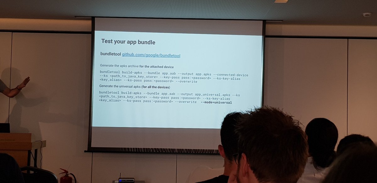bhatnagar_g's tweet photo. Session on #Appbundle by @pfmaggi has started this morning. Critical insights on testing #Appbundle & internal app sharing #AndroidDev #DroidconGR19 #DroidconGR #Heraklion #Crete #Greece https://t.co/ISHZV8b1HP