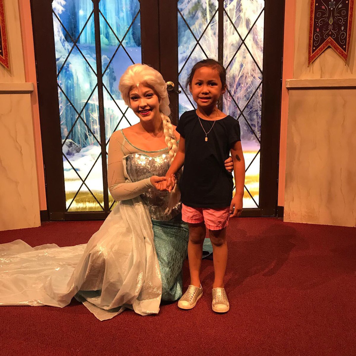 Forgot the magic of Disneyland until I took it in through Olive’s eyes. I didn’t realize the countless details <a href="/DisneyParks/">Disney Parks</a> until this visit, magical ⚡️