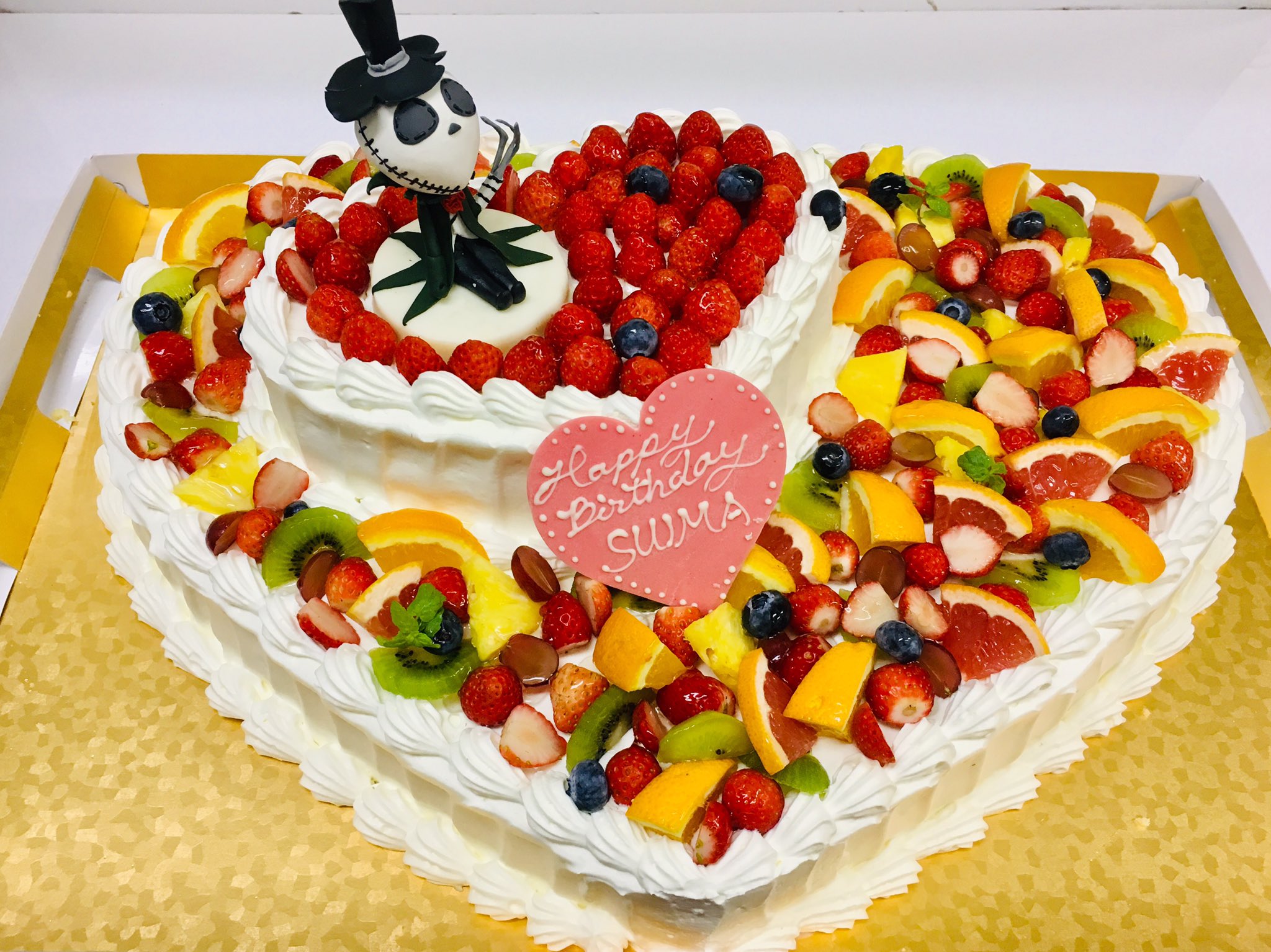 Twitter 上的 スイーツ Saccho ステキなケーキをありごとうございます みんな驚いてくれて 喜んでくれて本当に最高の日になりました スイーツsaccho 大きなケーキ ハート型ケーキ 2段ケーキ 名古屋市昭和区ケーキ屋 量り売りケーキ オーダーケーキ