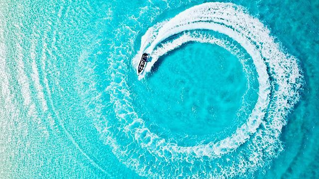 It’s not a thrill ride...but we have a lot of fun 💦😜🤙
.
.
.
.
.
.
.
.
#keppelexplorer #visitcapricorn #seeaustralia #thisisqueensland #queensland #southerngreatbarrierreef #greatbarrierreef #greatkeppelisland #keppelisland #yeppoon #islandlife #boat #paradise #beach #island …