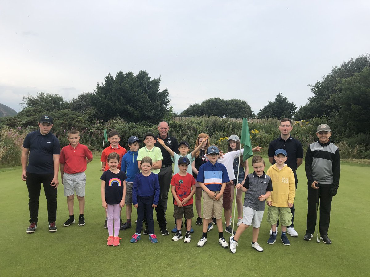 DaviesGolf8's tweet image. Great memories from the summer!☀️
What stands out the most for me at @conwygolfclub after the season is how much our junior section has developed compared to 2018, its a joy to see so many of them down the club enjoying their golf just like I did as a junior!👌🏻😁 #growingthegame