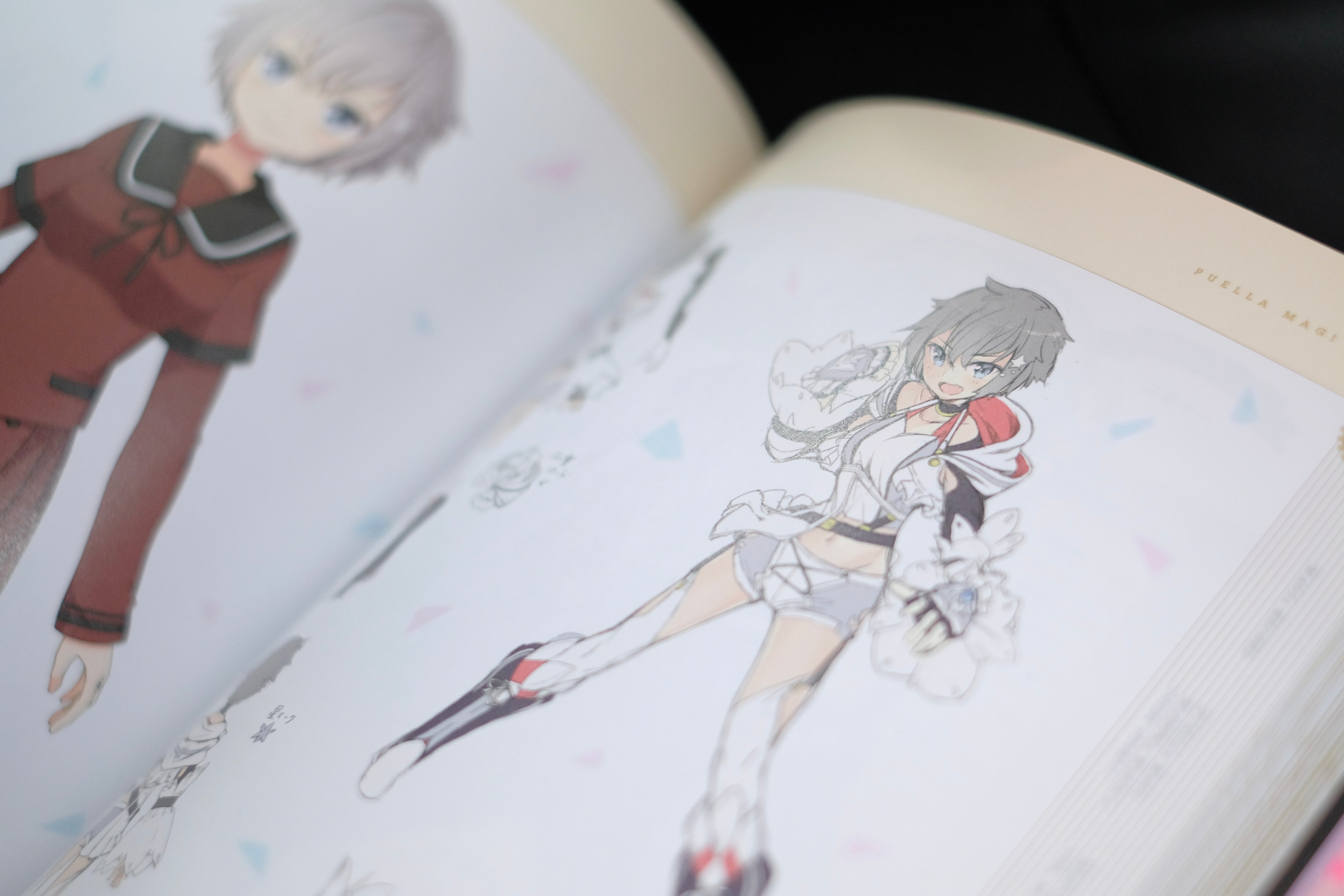 ট ইট র おちゃう 去勢転生 ３巻 発売中 マギアアーカイブ マギアレコード 魔法少女まどか マギカ外伝 設定資料集 にて志伸あきらの設定画を載せていただきました 表紙など丁寧に作られてる1冊で 各キャラのデザインコンセプトなどのコメントもあるので