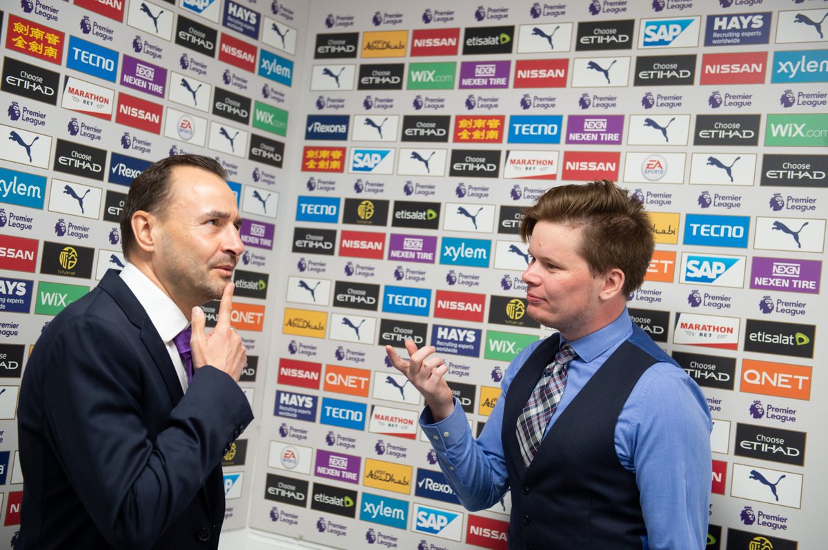 Bigsummercycle's tweet image. CAPTION THIS!

Post #bigsummercycle interview between riders Jon Langford and Brad Stone #captionthis

Catch up on more photos from the event ow.ly/ZlkS50wi35k