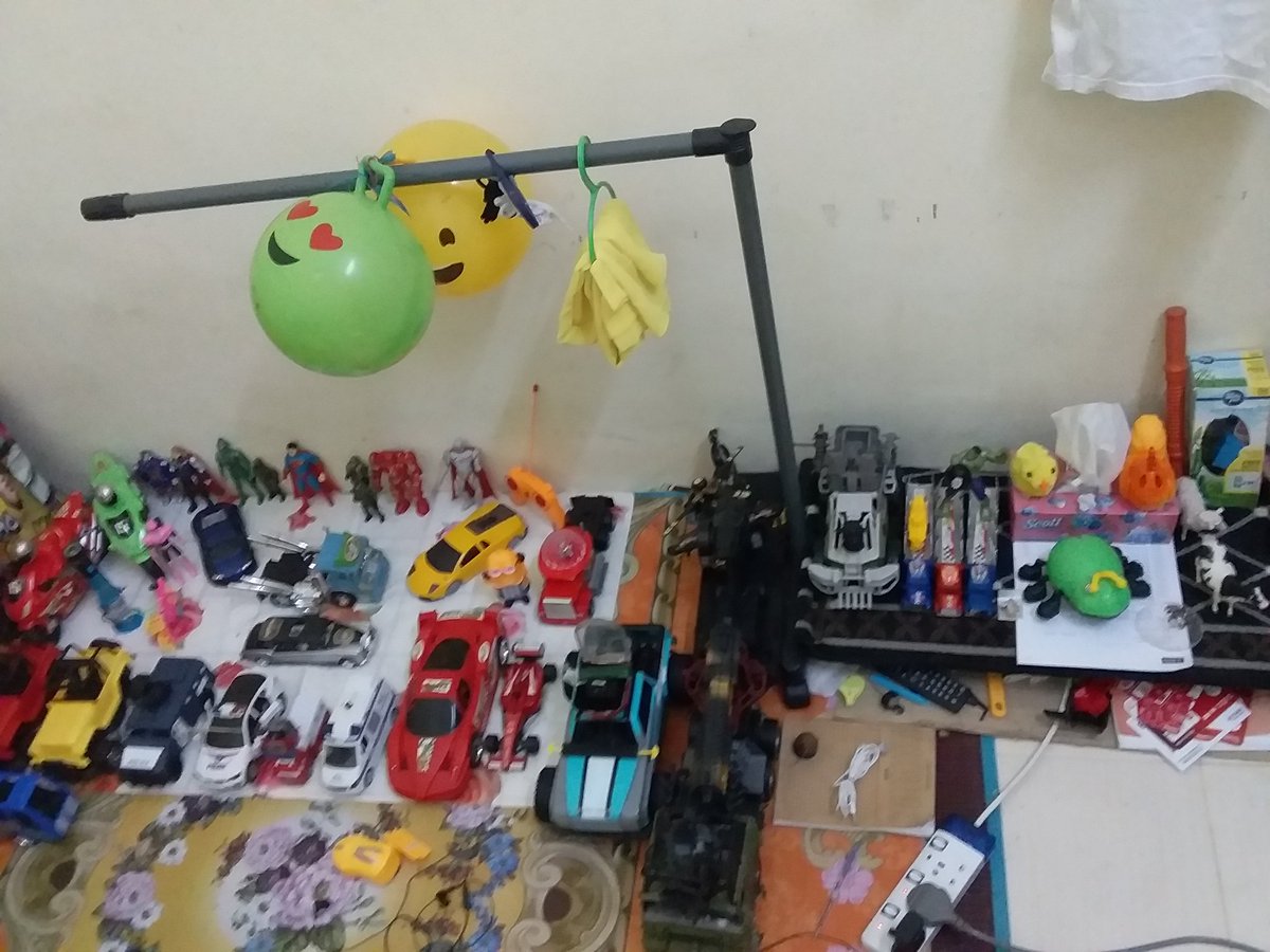 WSemail tweet picture