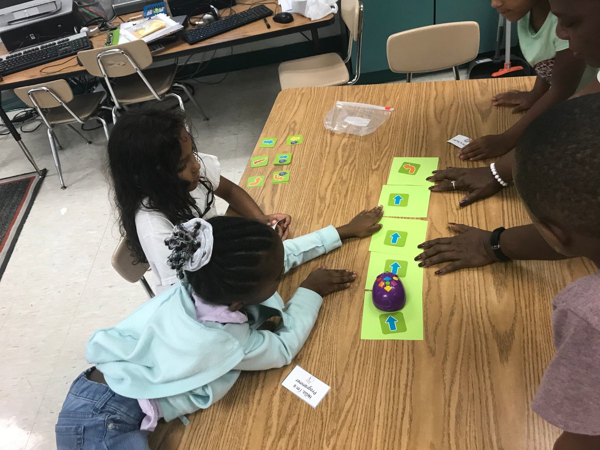 SchoolTreakle's tweet image. First grade had their fall rotations on Friday and had a blast coding with Mrs. Parker! #codeandgo #computerscience