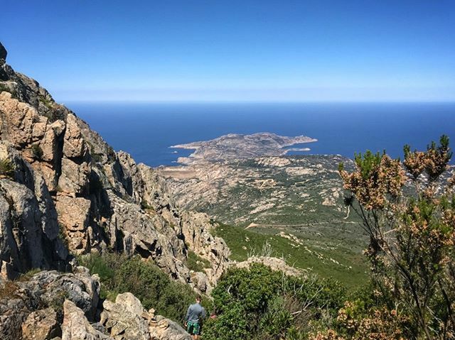 AdventureLab's tweet photo. Lieldienu brīvdienas pavadīsim Korsikā kāpjot kalnos un baudot pirmo pavasara sauli. Mums vēl ir brīvas vietas  #KorsikaLV #adventurelablv #11_15apr  #corsica #corsicaisland #corsicanlandscapes #visitcorsica⁠ #corsica2020 #instacorsica #corsicatravel https://t.co/Jvszrk6m73 https://t.co/nbG9VYWvSz