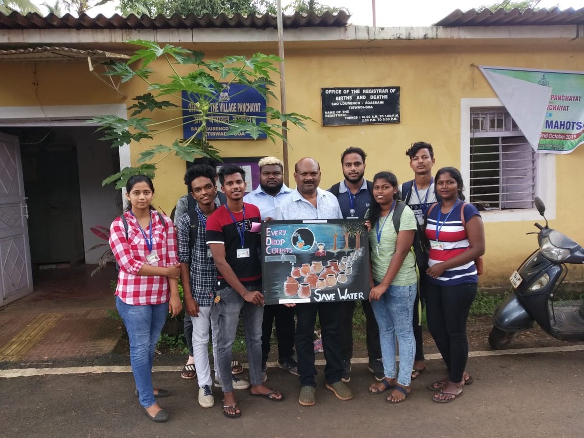 facpilar's tweet photo. As part of  SBSI and  Swachhta Pakhwada, the students undertook the initiative of creating awareness amount the youth through creative posters on the themes 'Efficient Utilisation of Water' and 'Effects of Single Use Plastic', which were displayed in the college campus. https://t.co/mfORjmy7P3