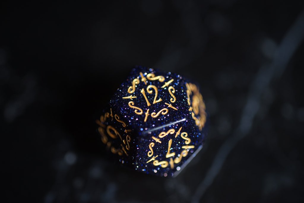 😆My First Weekly Giveaway 😆

The Galaxy blue sandstone #dnd dice in dagger style (worth almost $70)🗡

To enter:
-Follow me
-Retweet & like this
-Tag 2 friend in the replies 

Winner will be chosen Next Monday

This is an international giveaway.