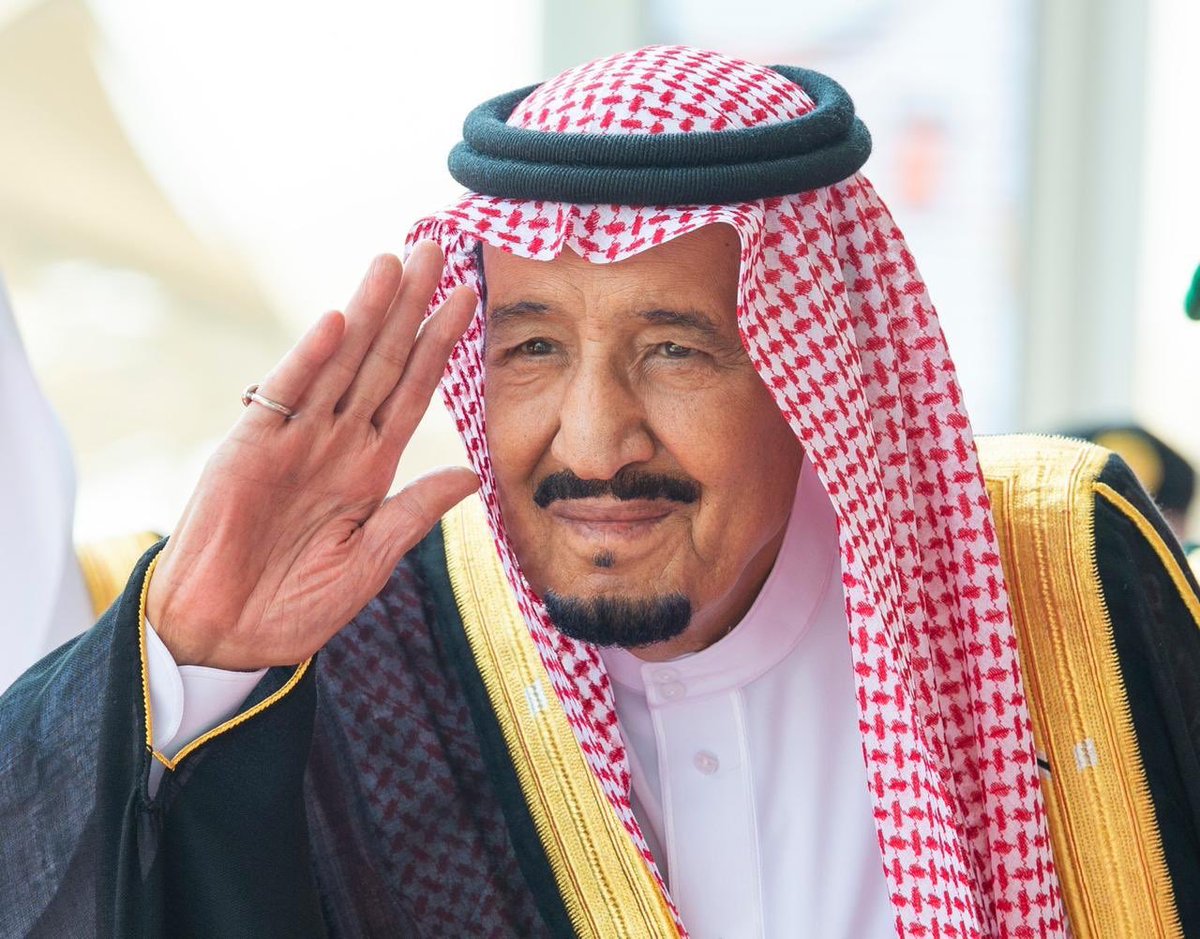 SaudiProject's tweet photo. #جدة تتجدد اليوم بافتتاح #الملك_سلمان مطارها الجديد (صالة 1)، أيقونة معمارية تواكب تطلعات السعودية للمستقبل 🇸🇦 https://t.co/WOp6TbxlsZ