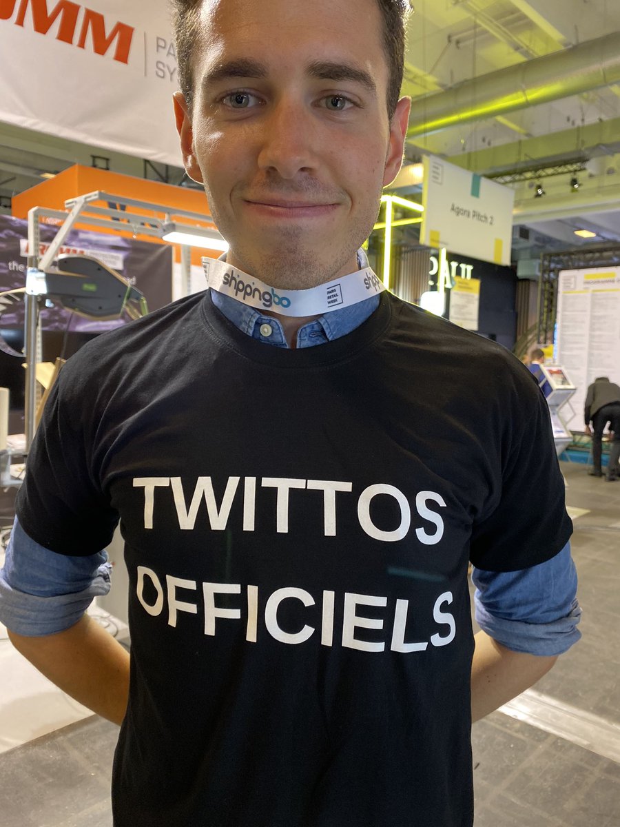 Les étudiants du #mbamci Twittos du salon #ParisRetailWeek une mission passionnante et très opérationnelle au cœur du meilleur événement sur  l’Ecommerce @PRWOfficial Venez nous voir pour une interview (devant la salle 10)
