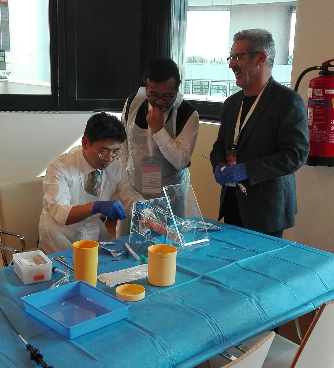 GianlucaPellino's tweet photo. Hands-on experience at #analfistula course
#ESCP2019 

Great mentors supervising the attendees doing #VAAFT #LIFT #flap #FiLaC laser #OTSC

#colorectalsurgery https://t.co/IBqwjpumyg